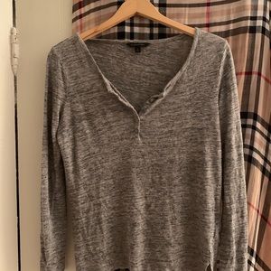 Banana Republic Linen Tee